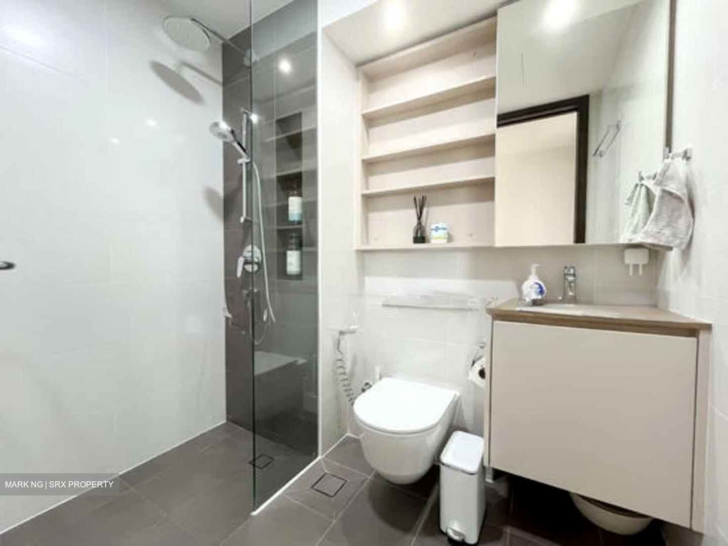 The Gazania (D19), Condominium #554582171